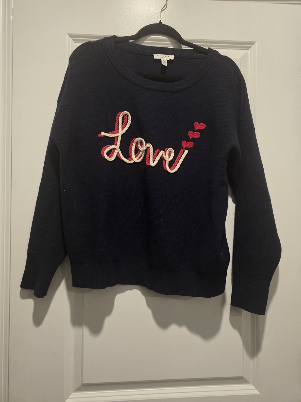 Rio & Rian Women's Navy 'Love' Embroidered Crewneck Sweater XL